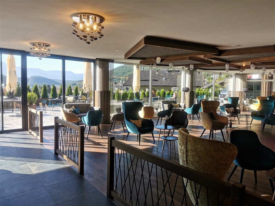Lobby Molaris Lodge