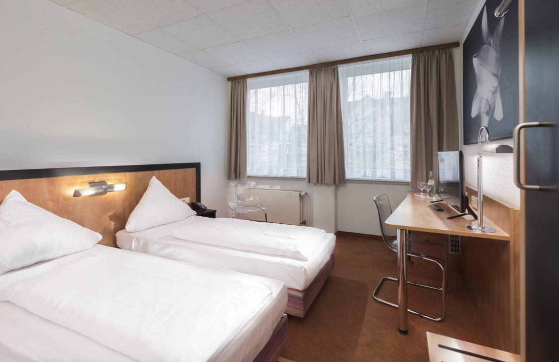 Standard Doppelzimmer Days Inn Dortmund West