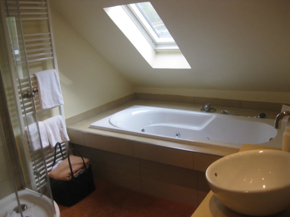 Whirlwanne BollAnts Spa im Park