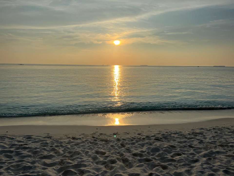 Strand Ifuru Island Resort Maldives