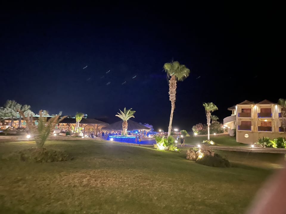 Außenansicht Hotel Kalithea Horizon Royal