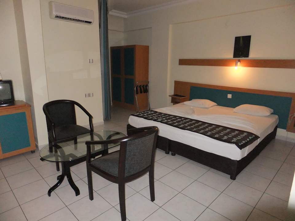 Pokój 4 osobowy Hotel Aslan City Kleopatra