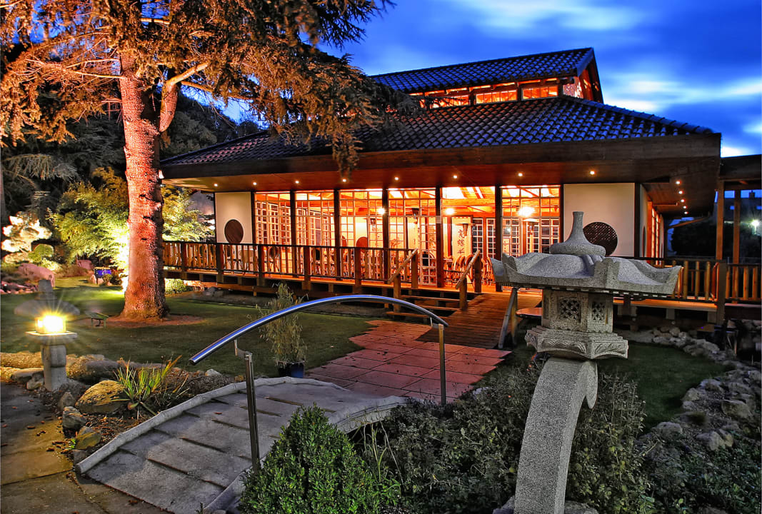 "Gartenanlage" Gartenhotel Heusser (Bad Dürkheim) • HolidayCheck