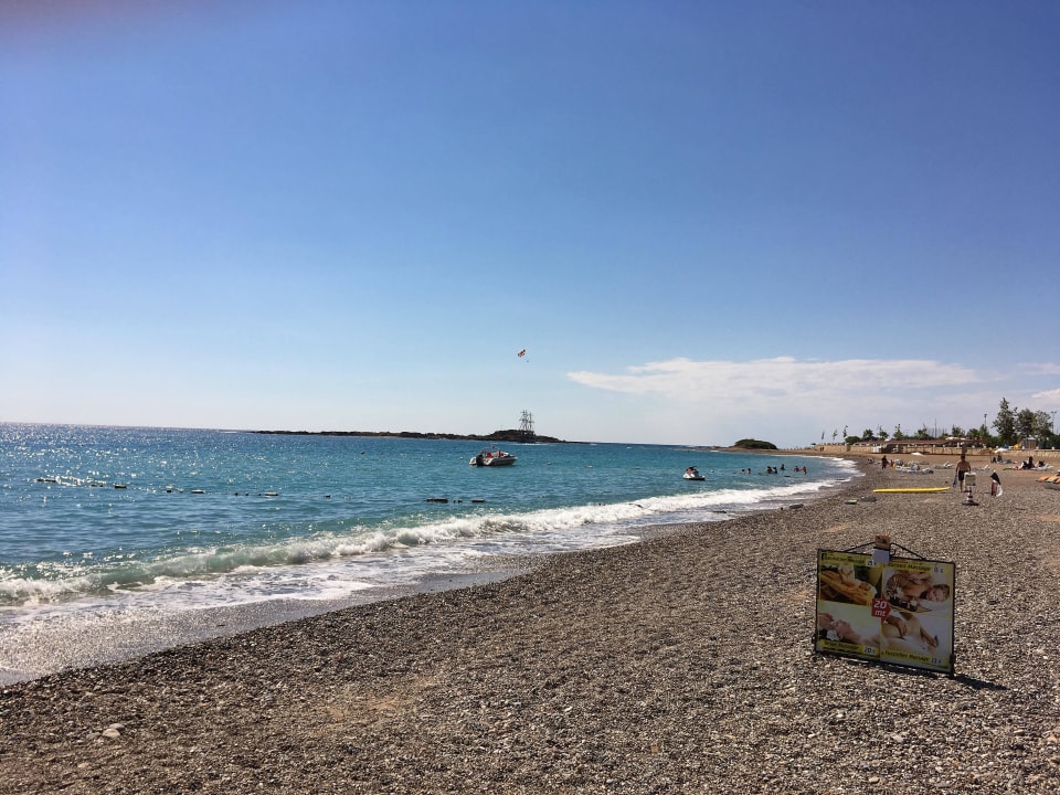 Blick zur Insel Hotel Gardenia Beach