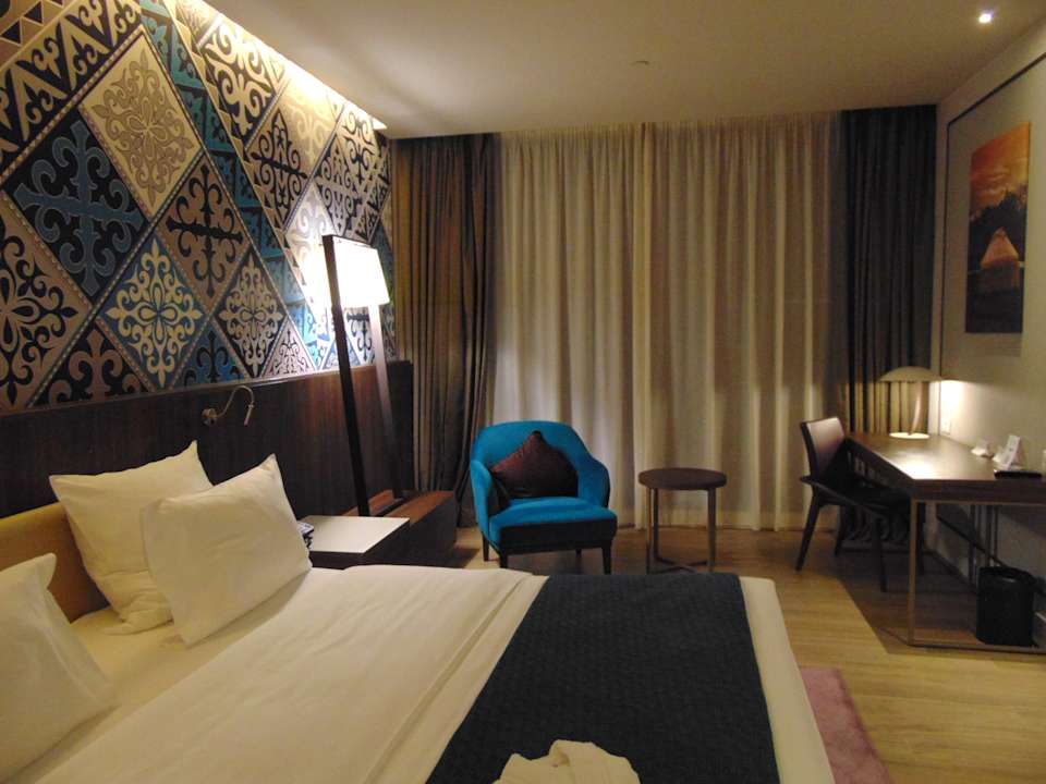 Zimmer Mercure Almaty City Center