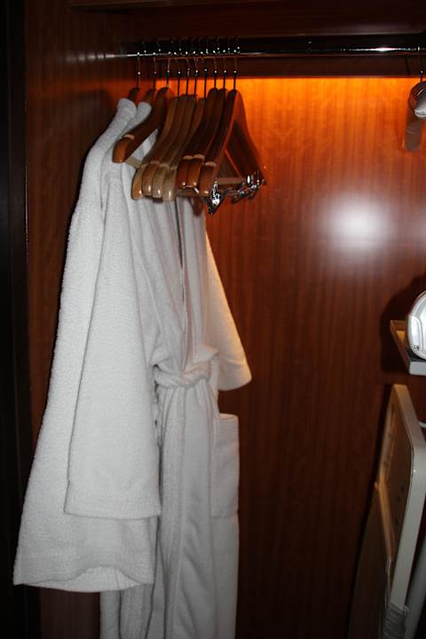 Bademäntel Hotel Traders Kuala Lumpur