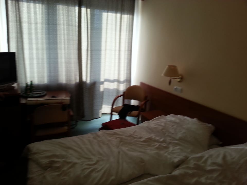 Bett mit Blick zum Balkon Kielczanka