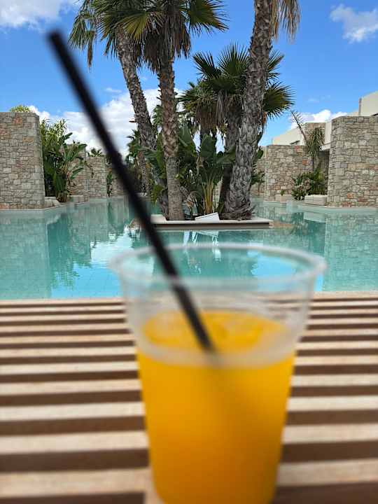 Pool White Dreams Resort & Anex