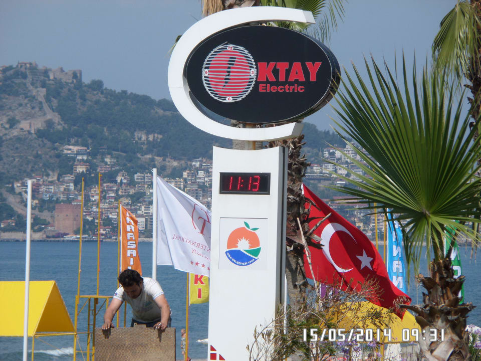 Noch früh und so warm... Hatipoglu Beach Hotel