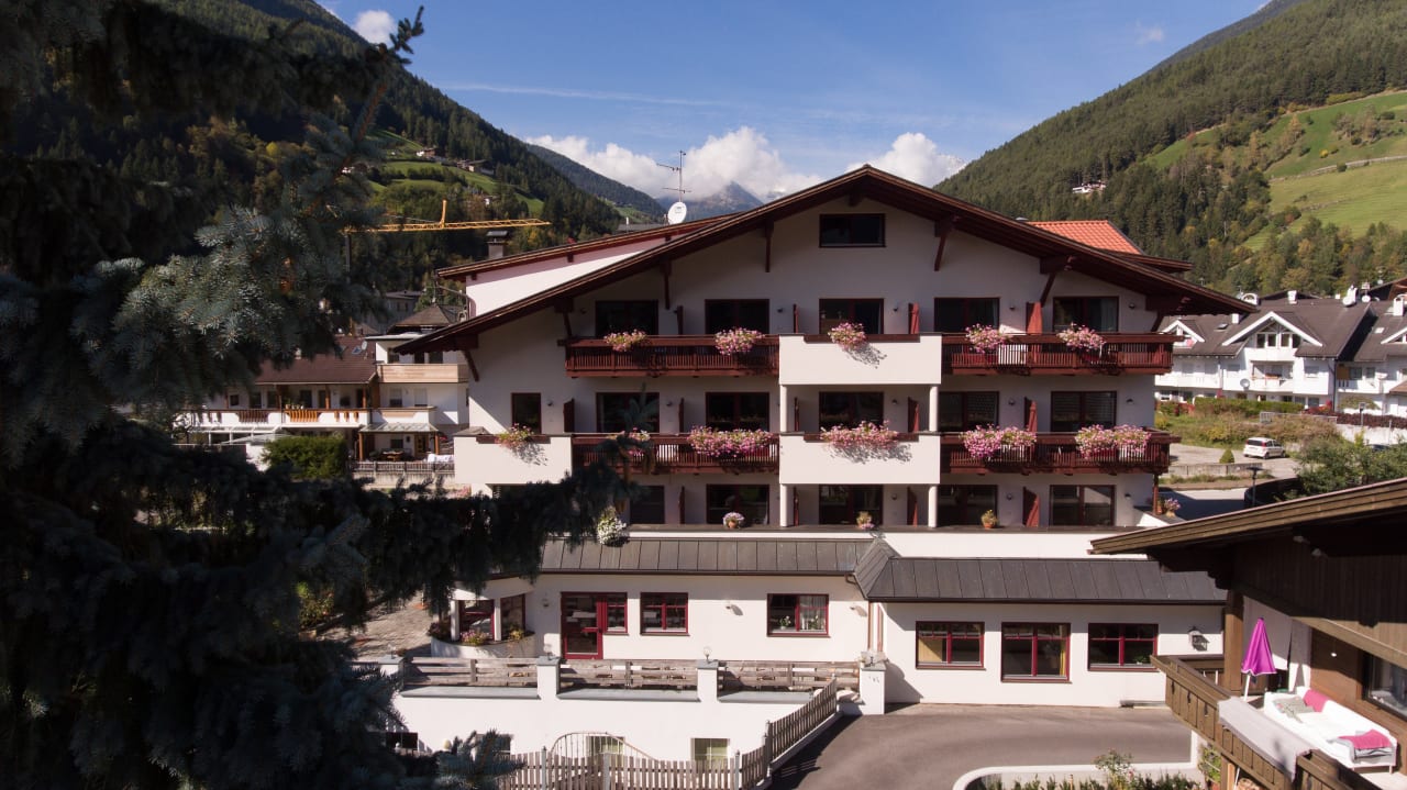 Außenansicht Hotel Hellweger