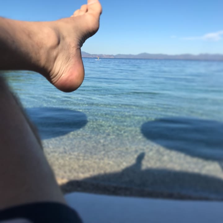 Strand Hillside Beach Club