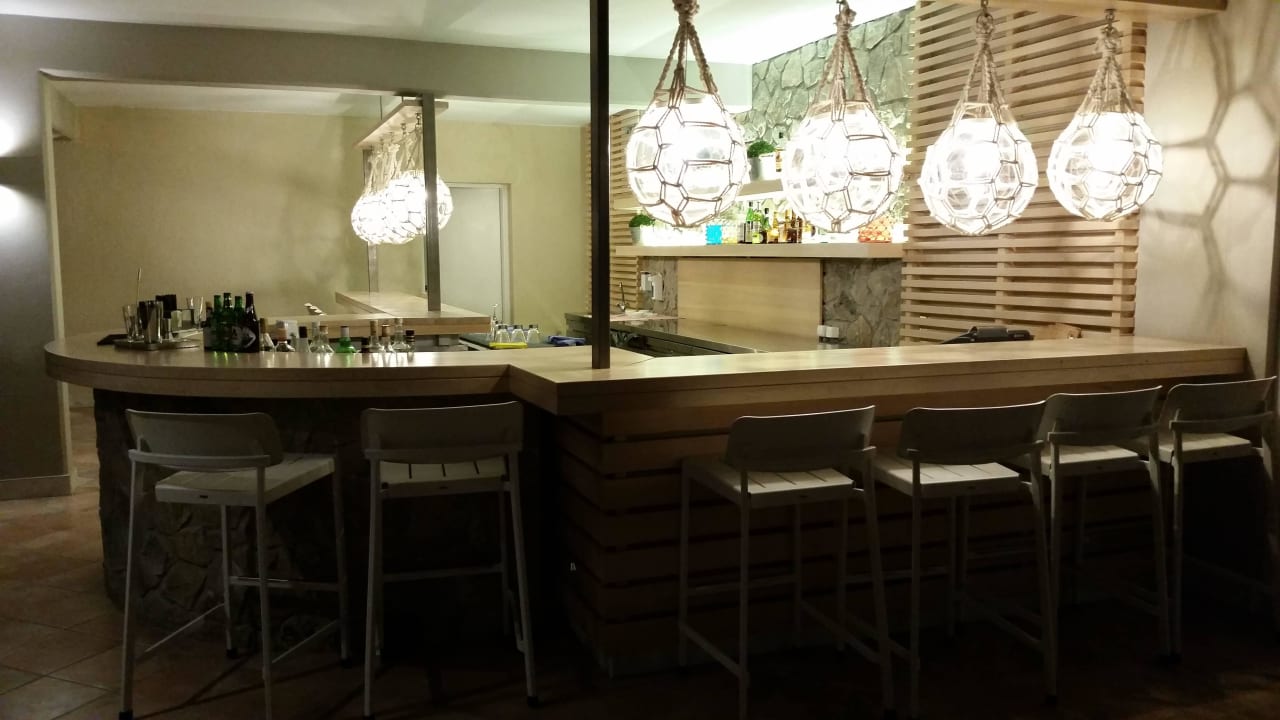 Aurorabar alltoura Club Hotel Porto Angeli Beach Resort