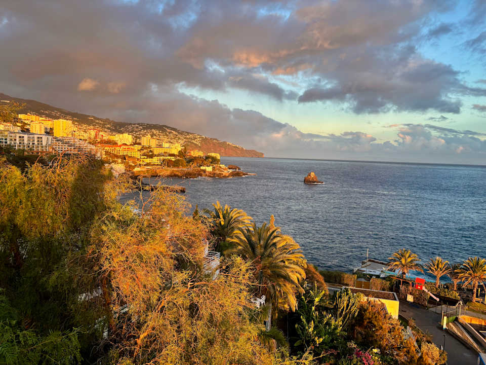 Ausblick Hotel Madeira Regency Cliff