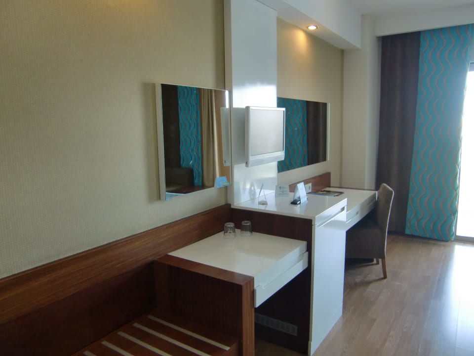 Zimmer linke Seite Seaden Sea World Resort & Spa