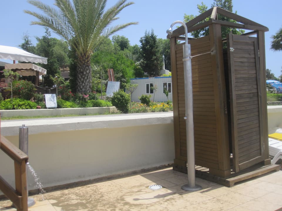 Dusche und Umkleidekabine Side Bay Hotel