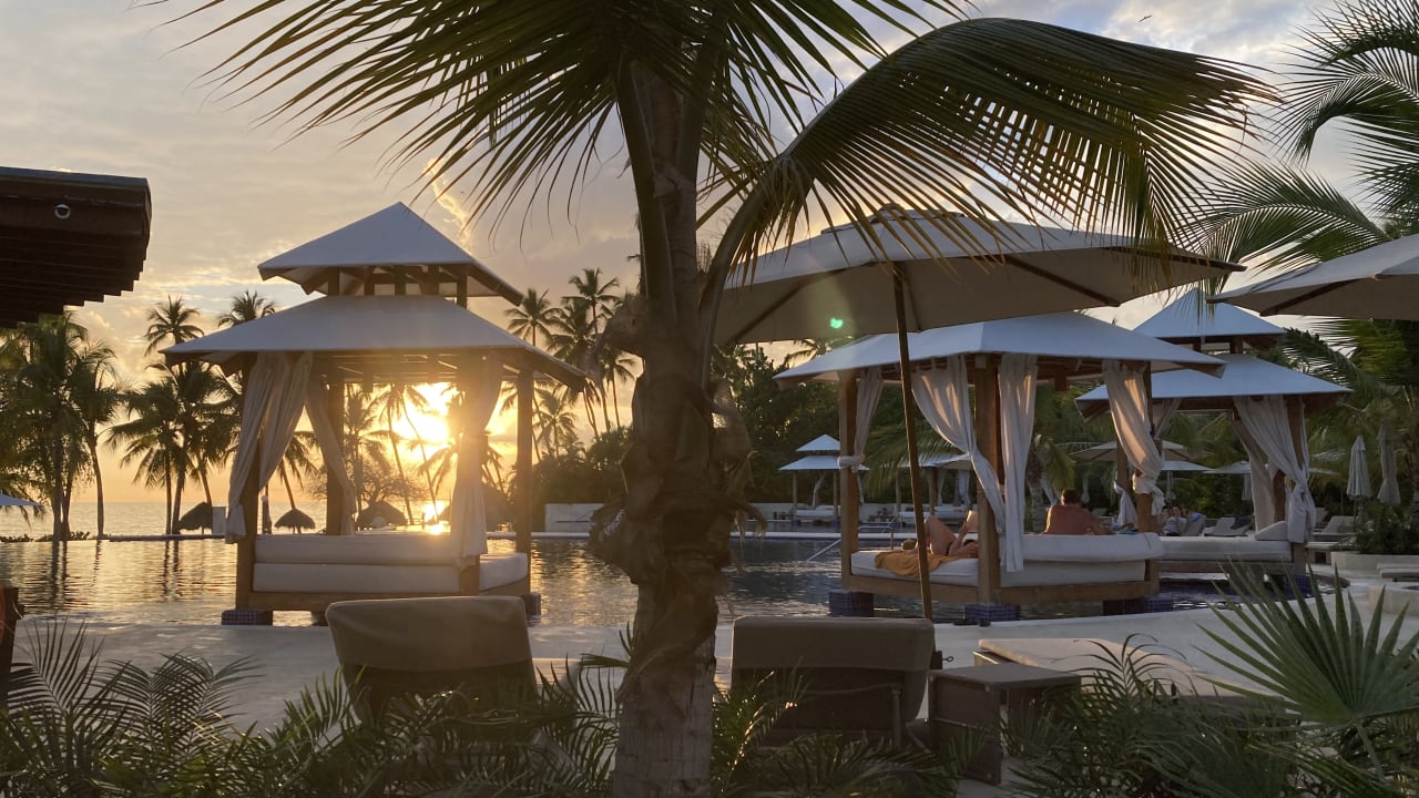 Pool Secrets La Romana Resort & Spa - Adult Only