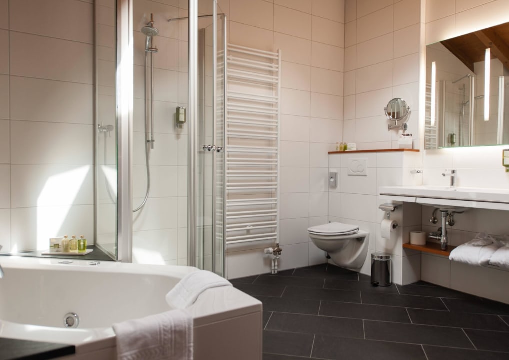 Badezimmer Suite  Hotel National Zermatt