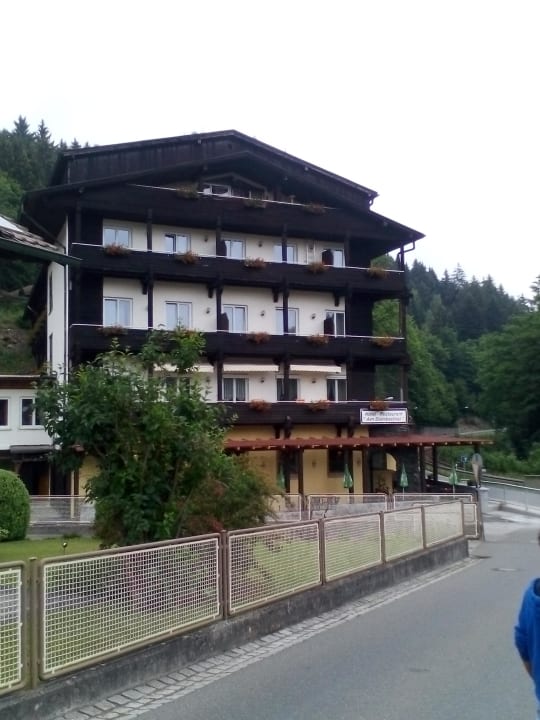 Außenansicht Hotel Am Steinbachtal