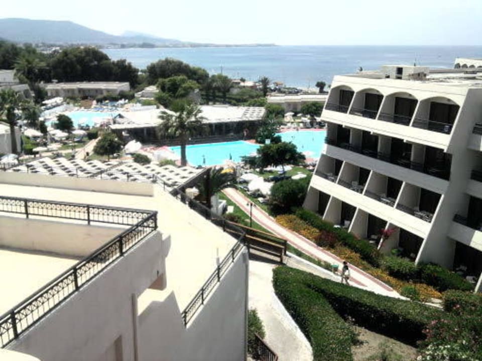 Taras Sol Cosmopolitan Rhodes