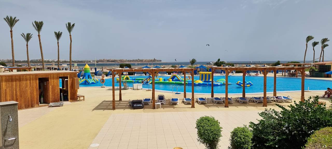 Pool Cleopatra Luxury Resort Makadi Bay