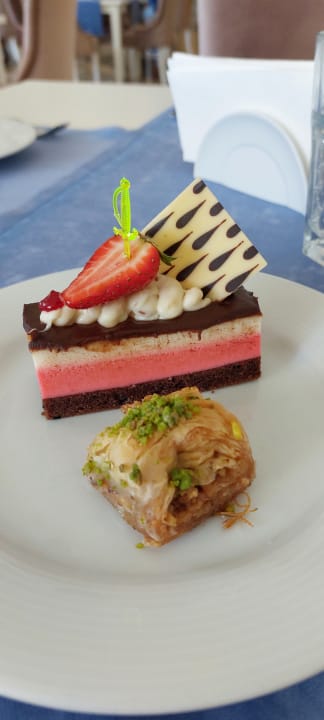 Gastro Mary Hotel Side