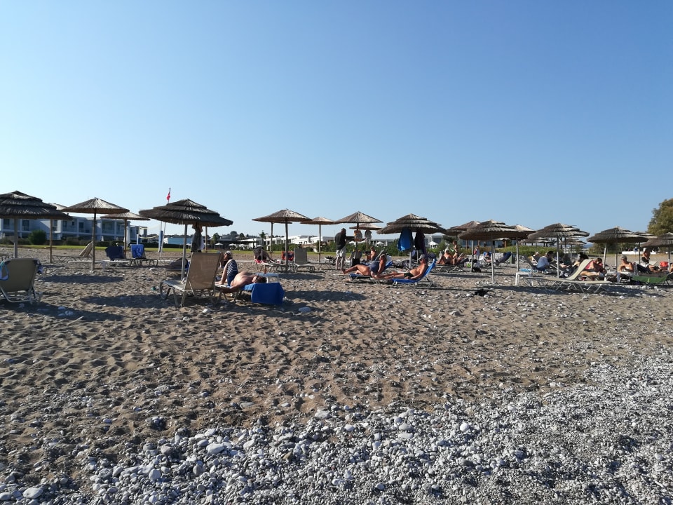 Strand Asterias Beach Resort