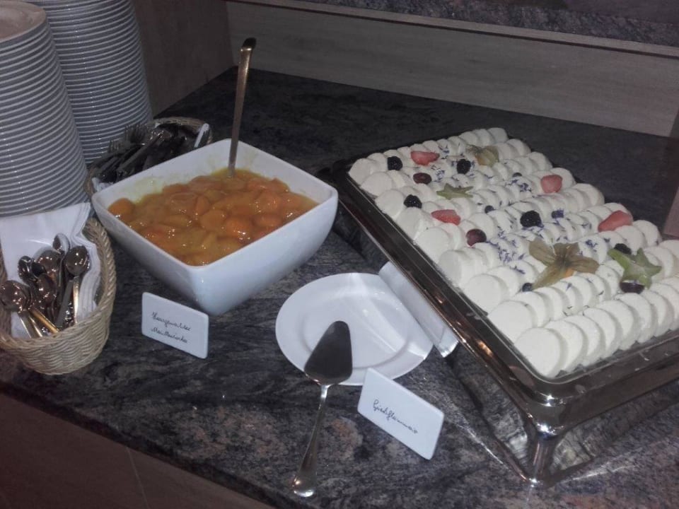 Buffet Abendessen  Sole Felsen Hotel