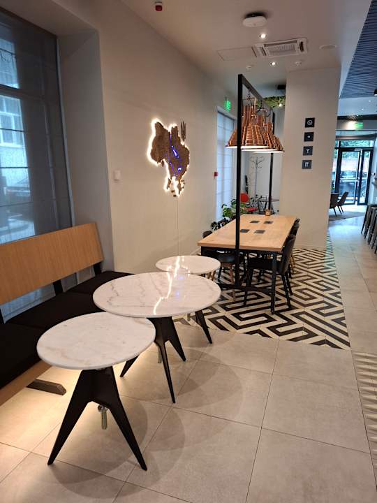 Lobby ibis Lviv Center
