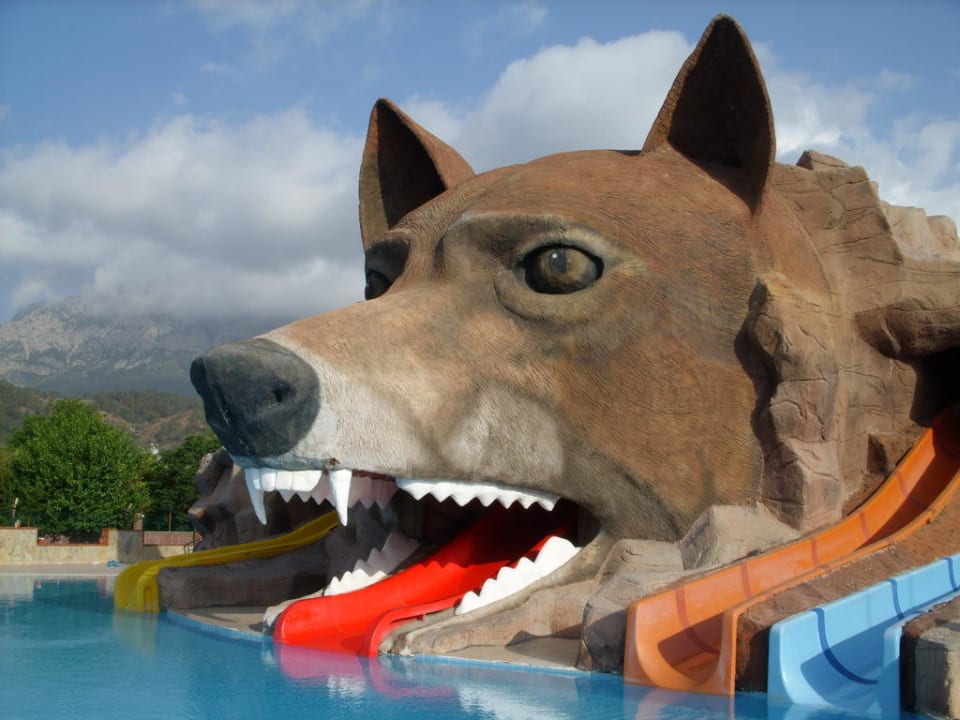 Аквапарк "Волк" Rox Royal Hotel