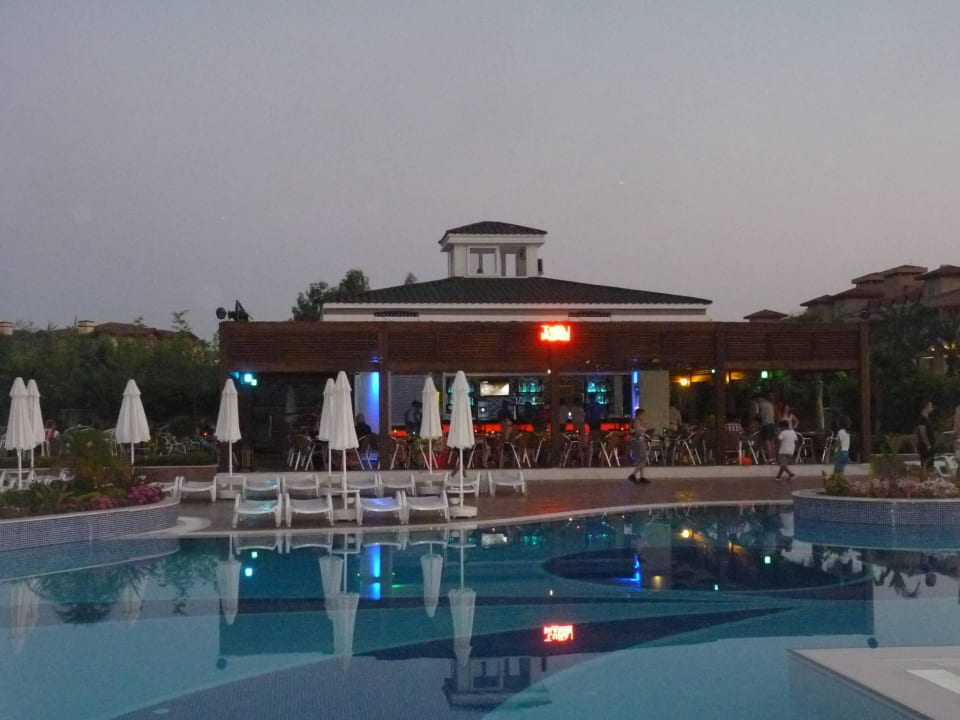 Funpool und Bar Luna Blanca Resort & Spa