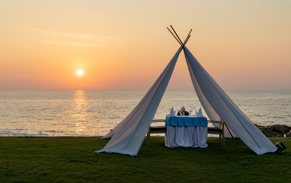 Strand The Sands Khao Lak by Katathani