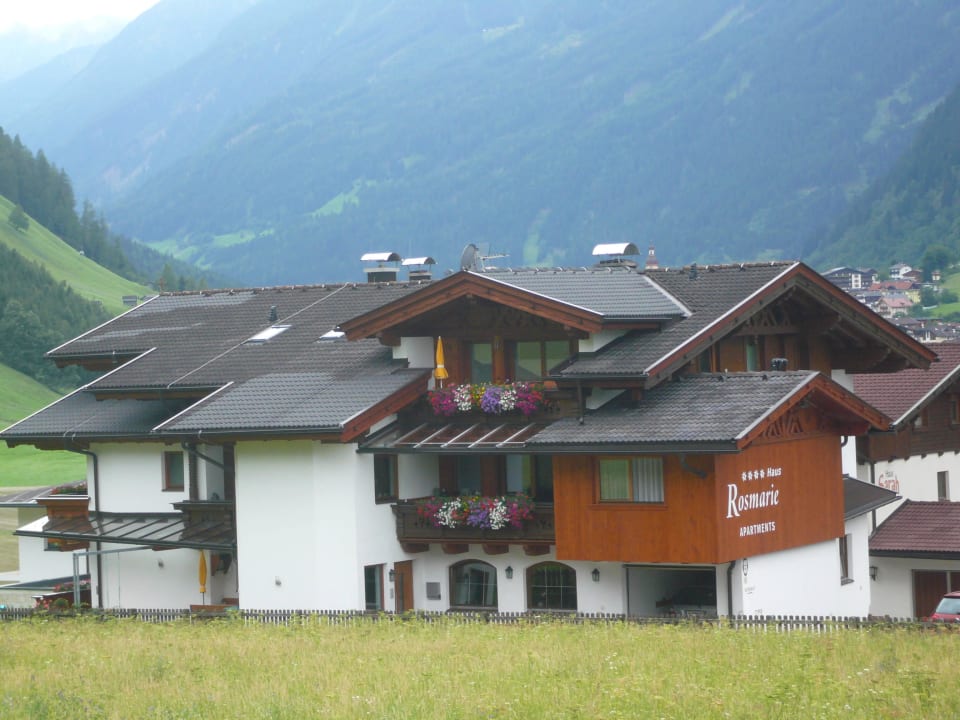 FW Serles Balkon II. Etage Haus Rosmarie