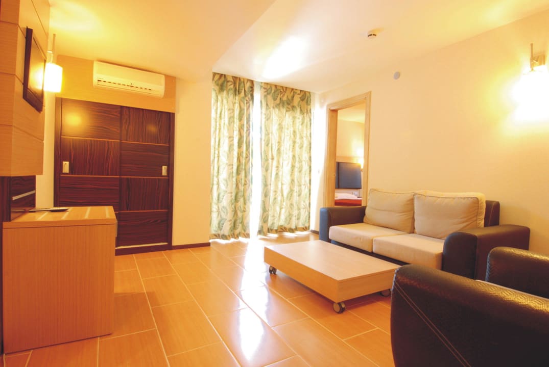 A block Family Room Hotel Mersoy Exclusive