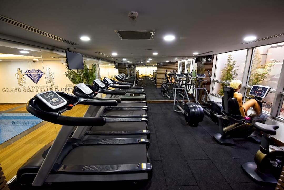 Sport & Freizeit Grand Sapphire City Hotel