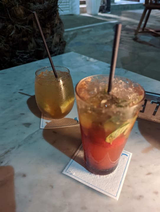 Gastro Crystal Springs Beach Hotel