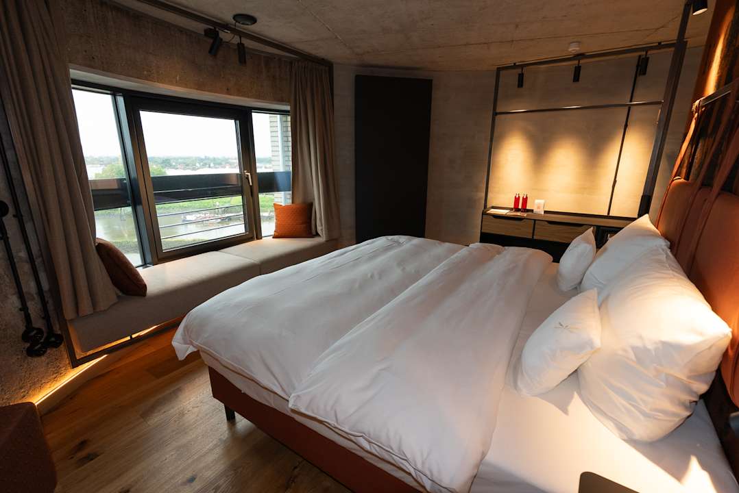 Zimmer John Will Guldsmeden