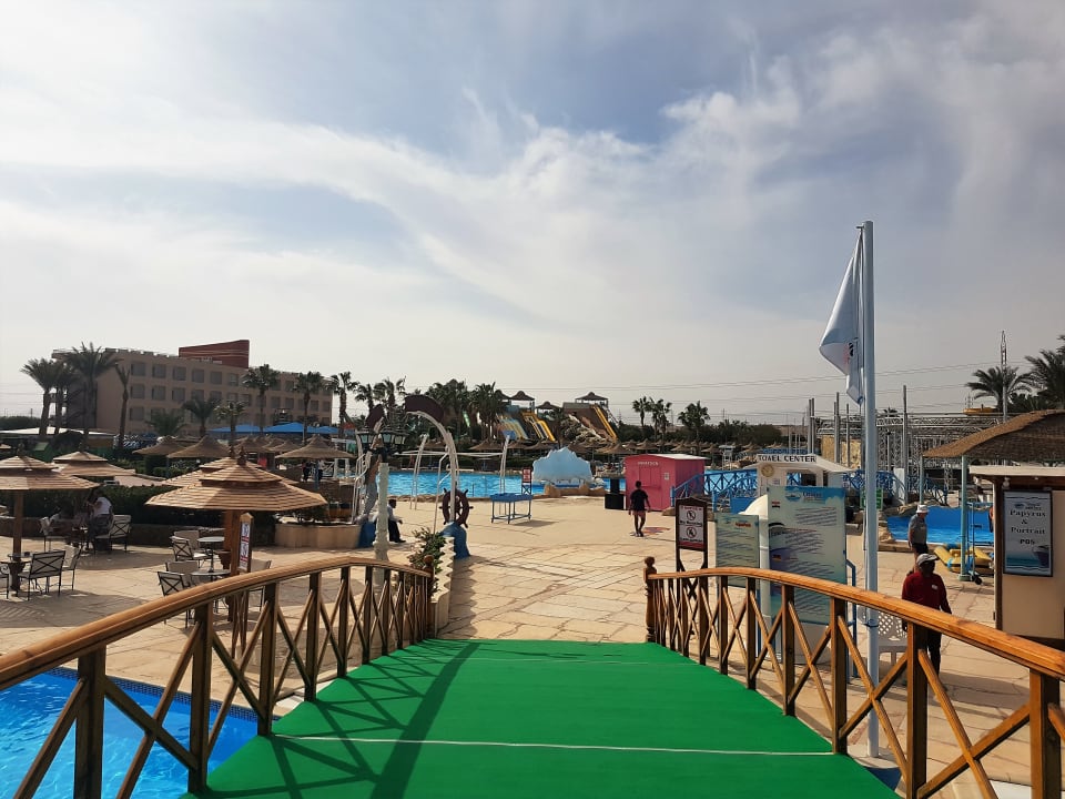 Pool Titanic Resort & Aqua Park