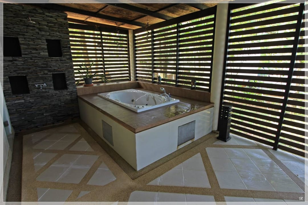 Whirlpool - Suite im neuen Trakt Khaolak Orchid Beach Resort