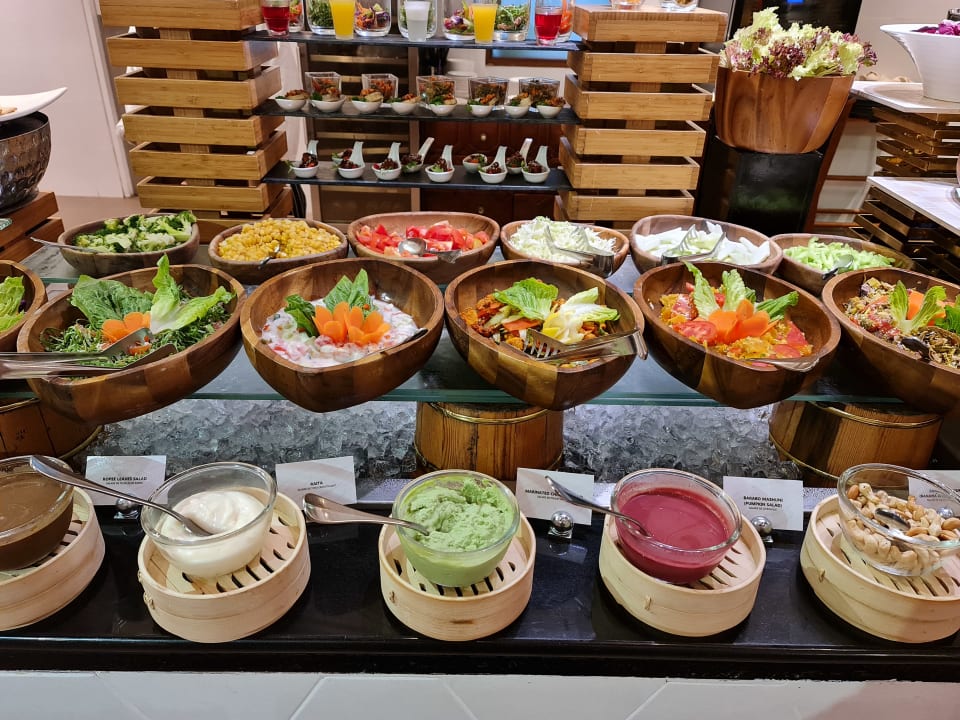 Gastro Mercure Maldives Kooddoo Resort