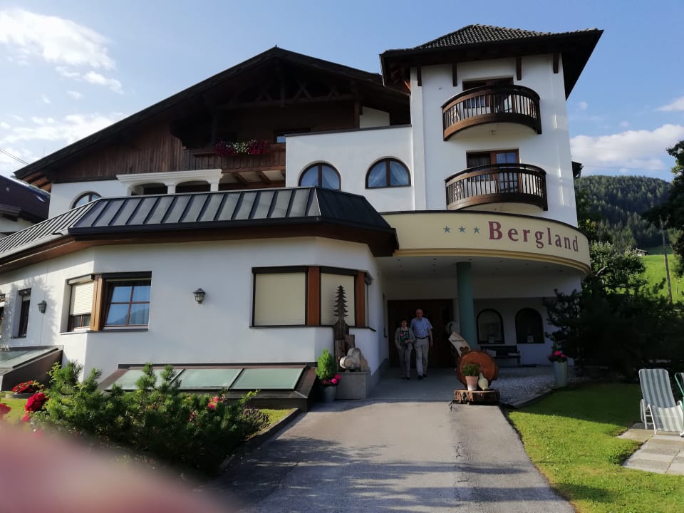 Außenansicht Ferienhotel Bergland