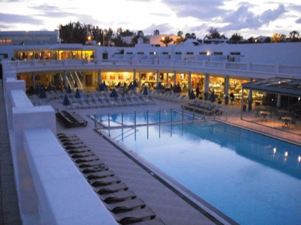 Restaurant und Pool Hotel Las Costas
