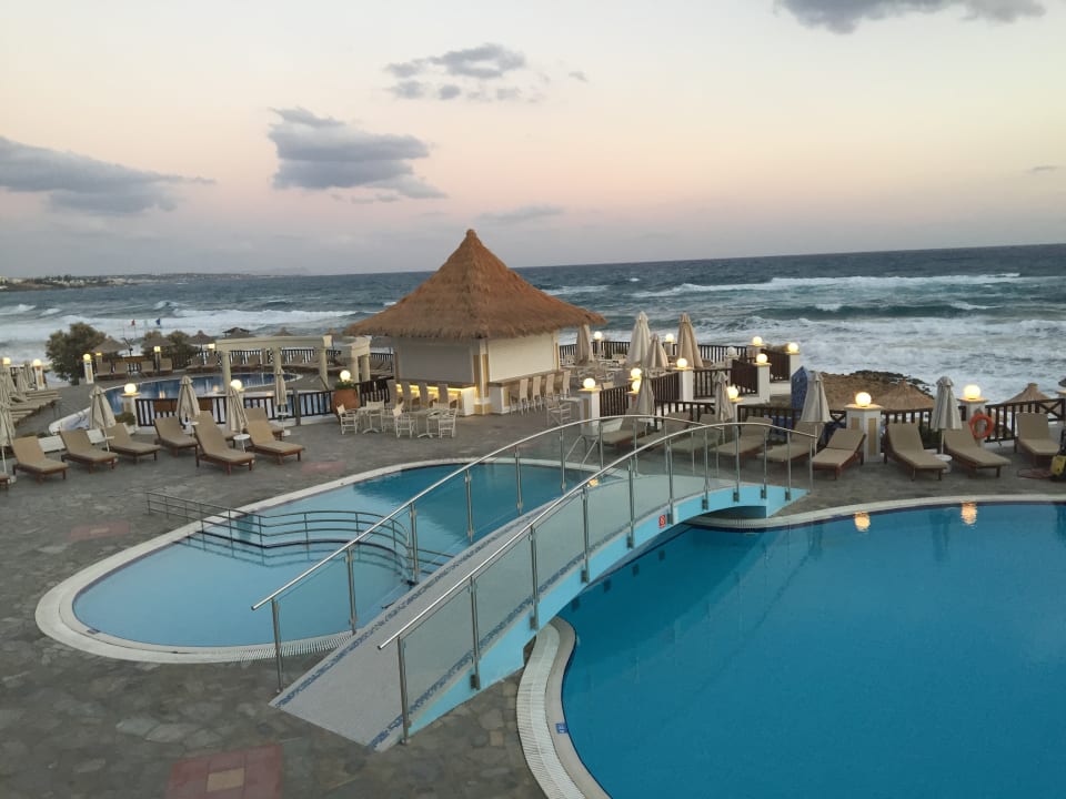 Pool Alexander Beach Hotel & Village Resort