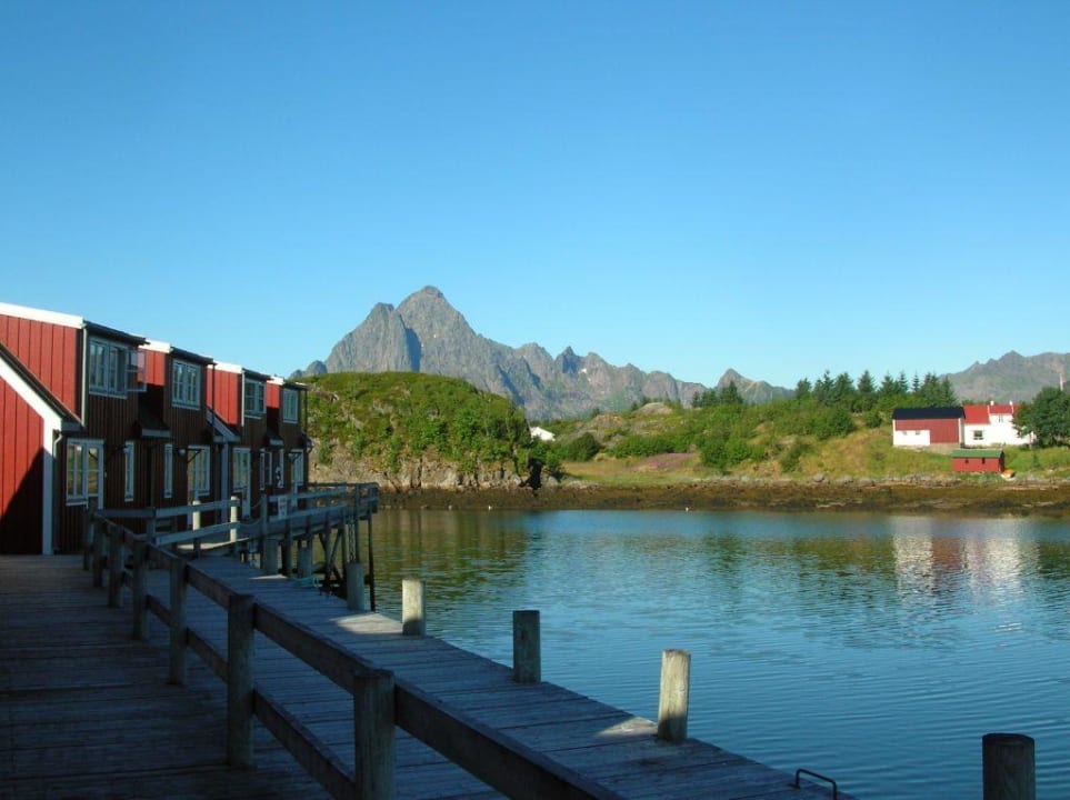 Rorbuer am Morgen Nyvagar Rorbuhotell