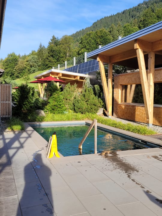 Pool HUBERTUS Mountain Refugio Allgäu