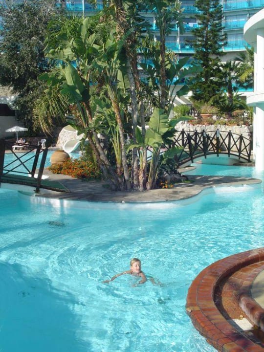 poolanlage im calypso beach Hotel Calypso Beach