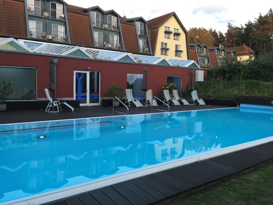 Pool Hotel & Spa Sommerfeld
