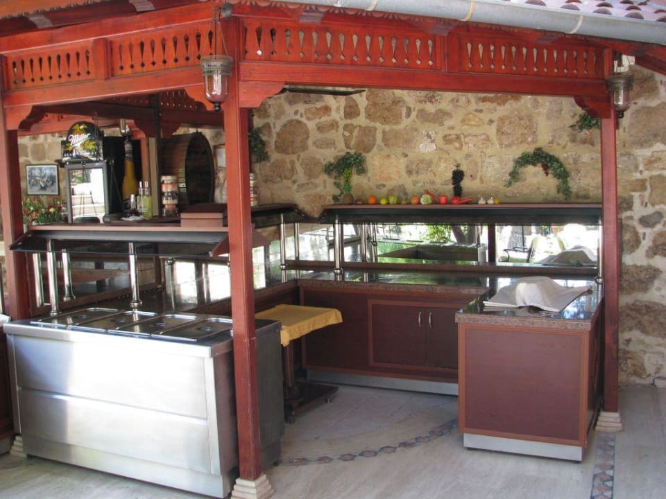 Aussenbuffet Dogan Hotel by Prana Hotels & Resorts