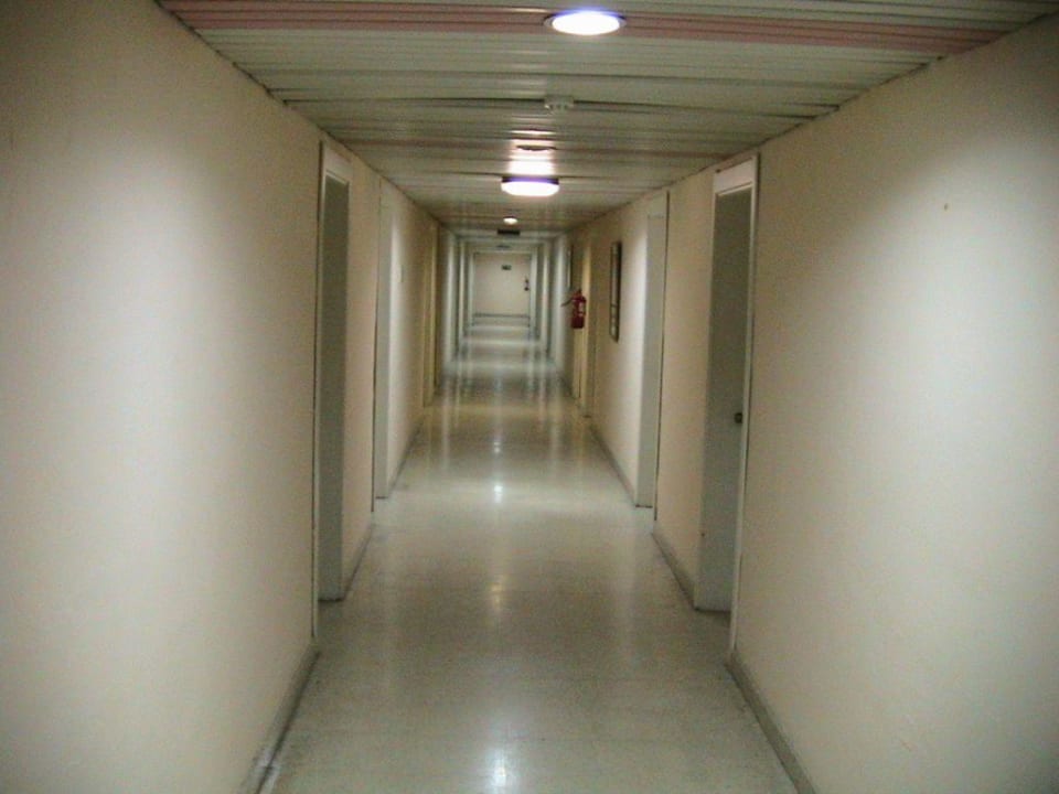 St. Paul's Bay Hotel - Zweiter Stock The Bugibba Hotel