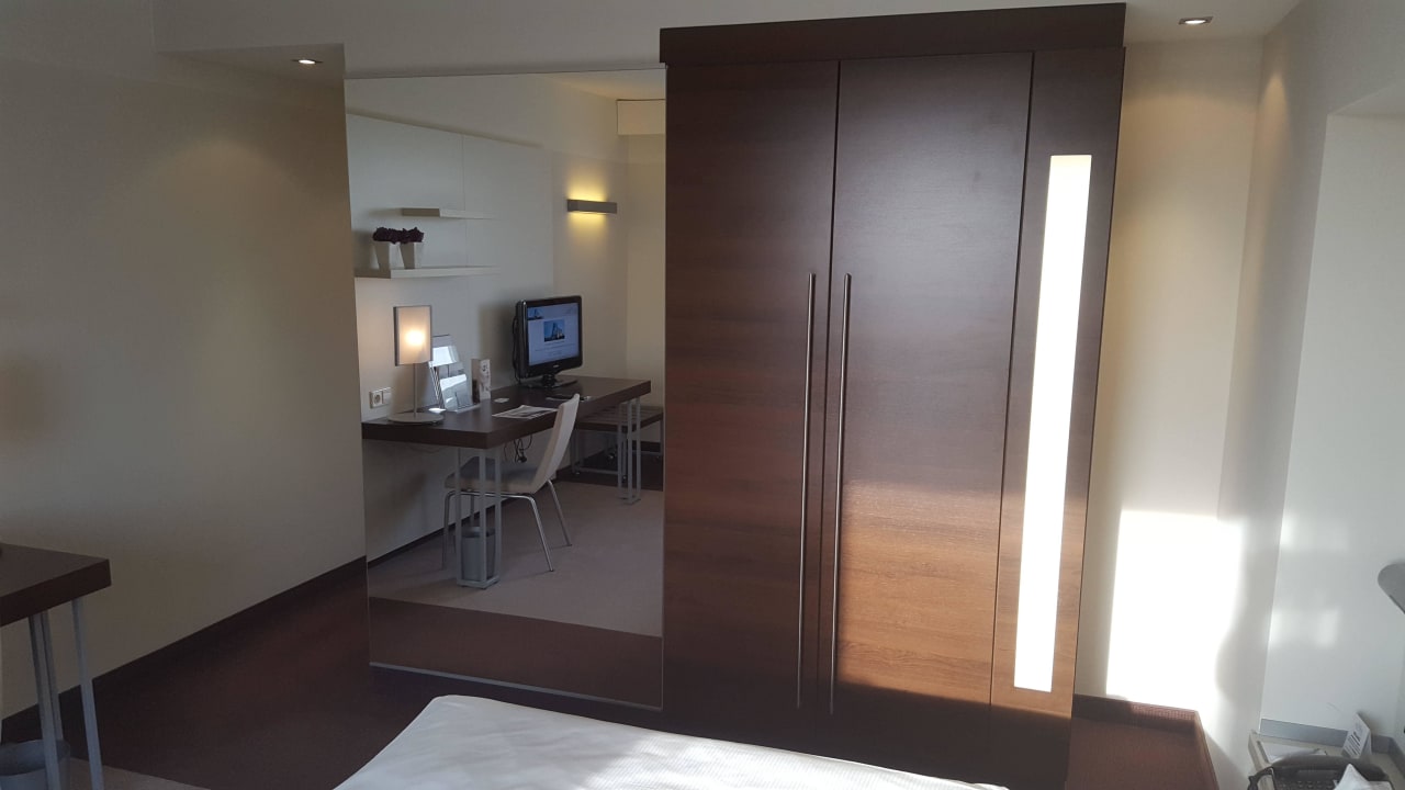 Zimmer Estrel Hotel Berlin