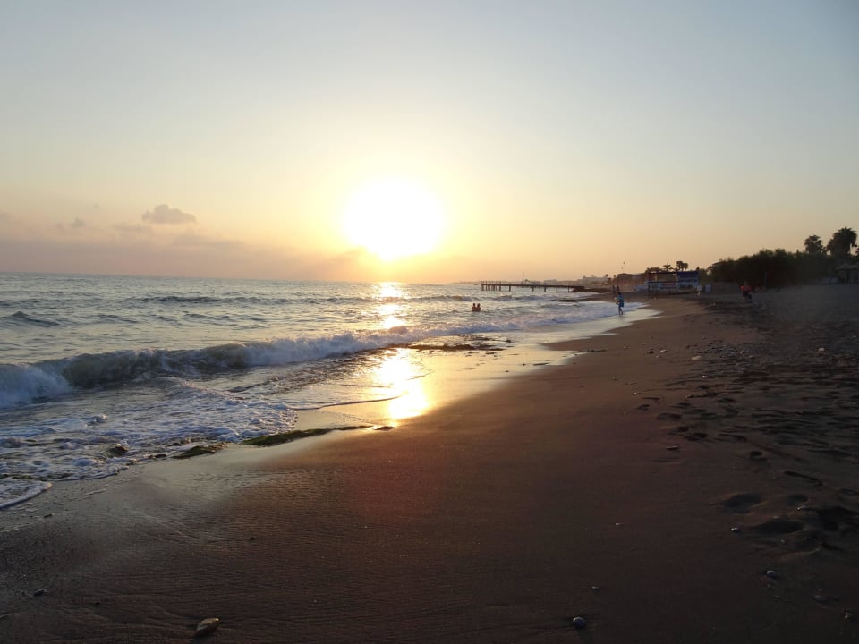 Sonnenuntergang Hotel Royal Garden Beach